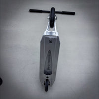 Striker Ethic 460mm Silver Black Custom Build - Silver/Black-ScootWorld.dk