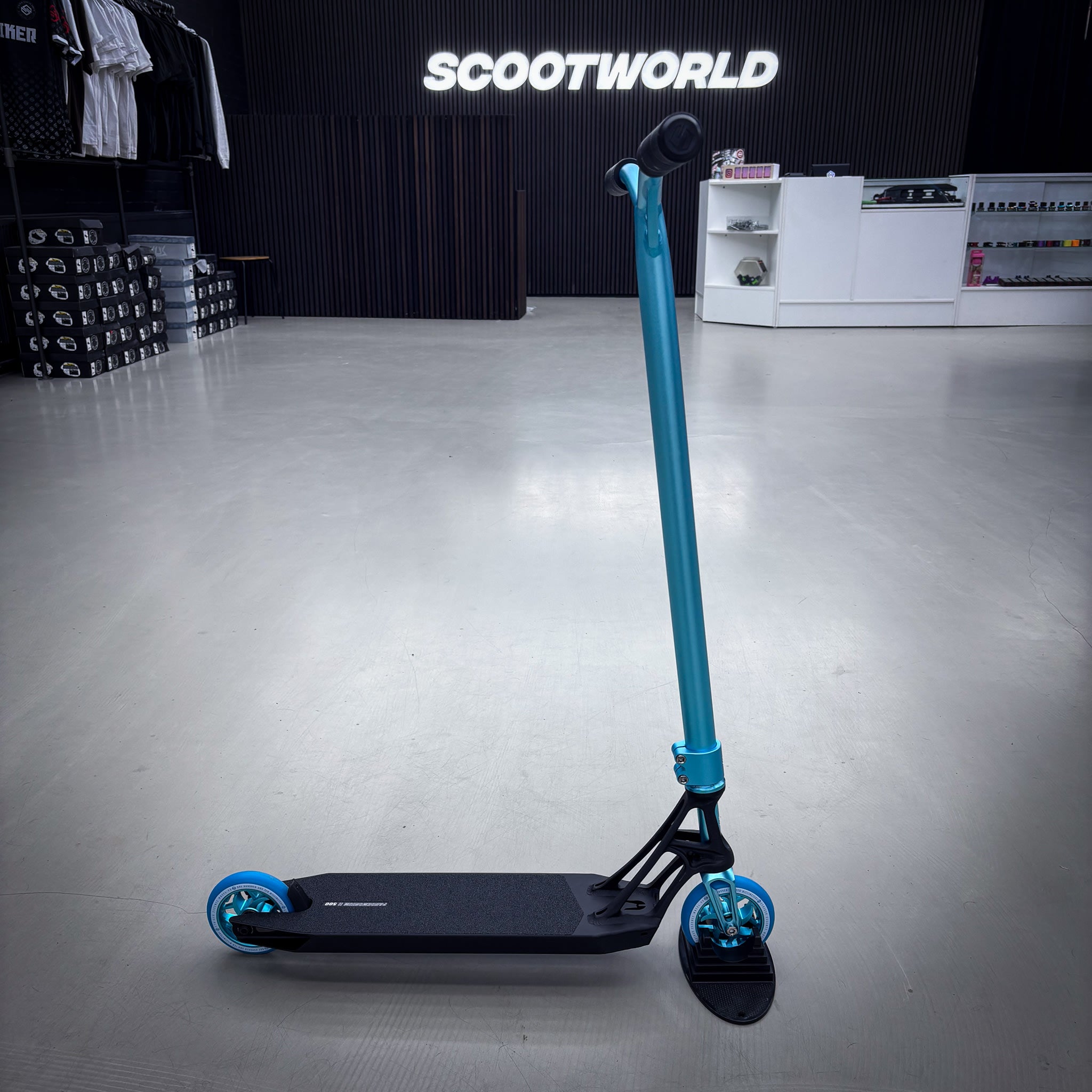 Striker Ethic Teal/Black Custom Build - Teal/Black-ScootWorld.dk