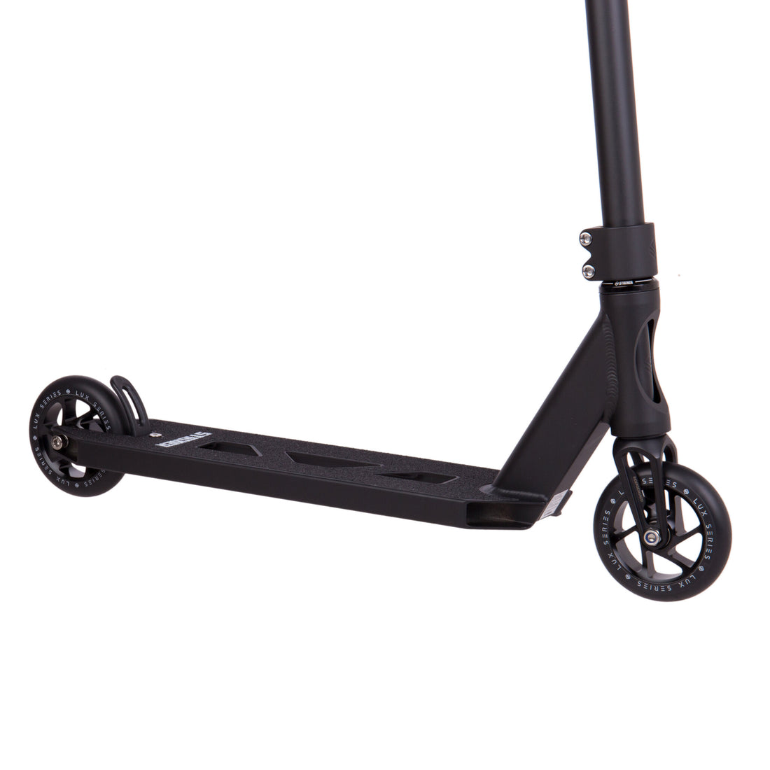 Striker Essential Stuntstep - Zwart