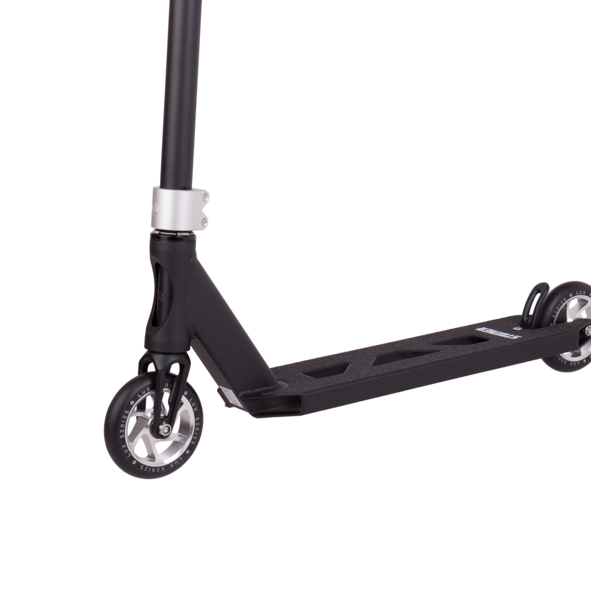 Striker Essential Stuntstep - Black/Silver